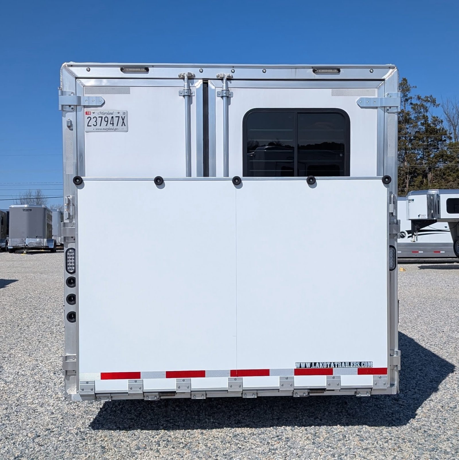 BARELY USED 2022 Lakota Charger 3H-9LQ in EXCELLENT condition - Image 15