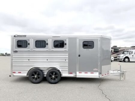 2024-cimarron-norstar-3hbp-3-horse-bumper-pull-slant-load-trailer