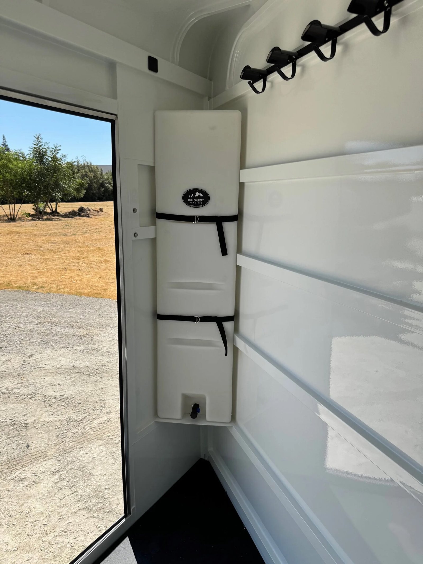 Thuro-Bilt Liberty 2 Horse Bumper Pull Trailer – 7’6” Tall, Safe & Comfortable Transport - Image 8