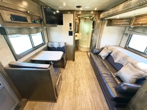2017 Cimarron Norstar 4HLQ LQ - Image 26