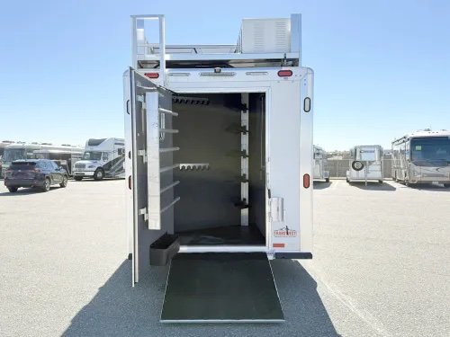 2017 Cimarron Norstar 4HLQ LQ - Image 12